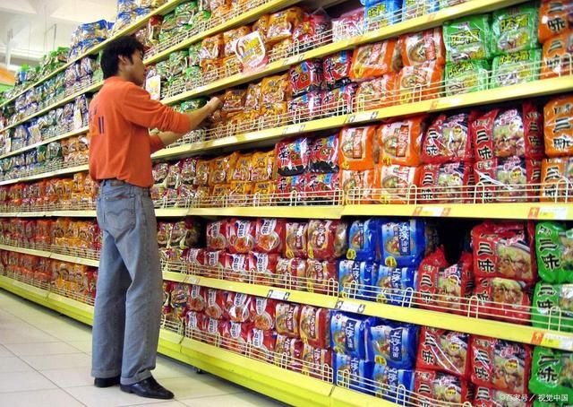 方便食品進(jìn)入熱銷(xiāo)時(shí)期，供不應(yīng)求狀況持續(xù)